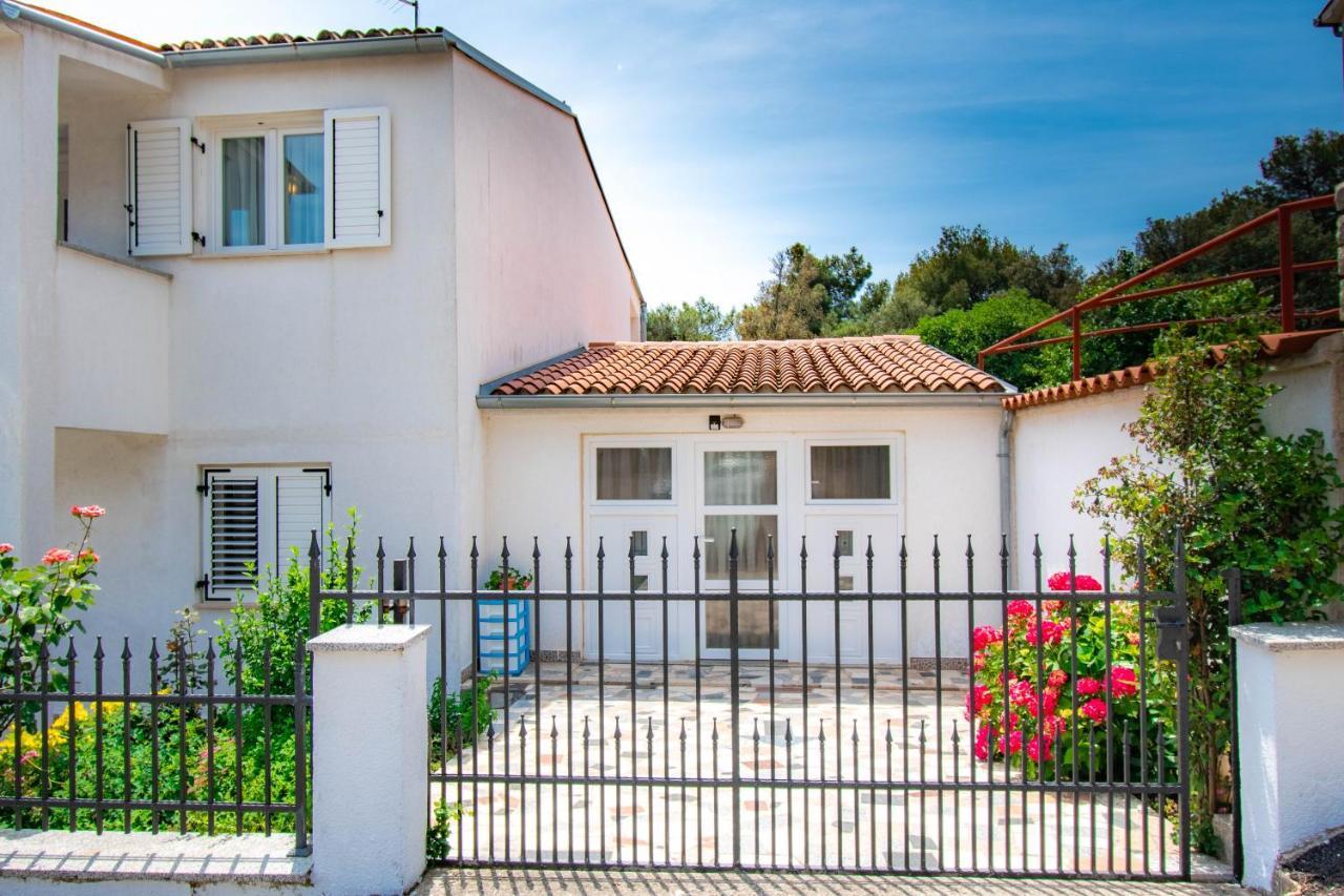 Apartments Betty Borik Rovinj Luaran gambar
