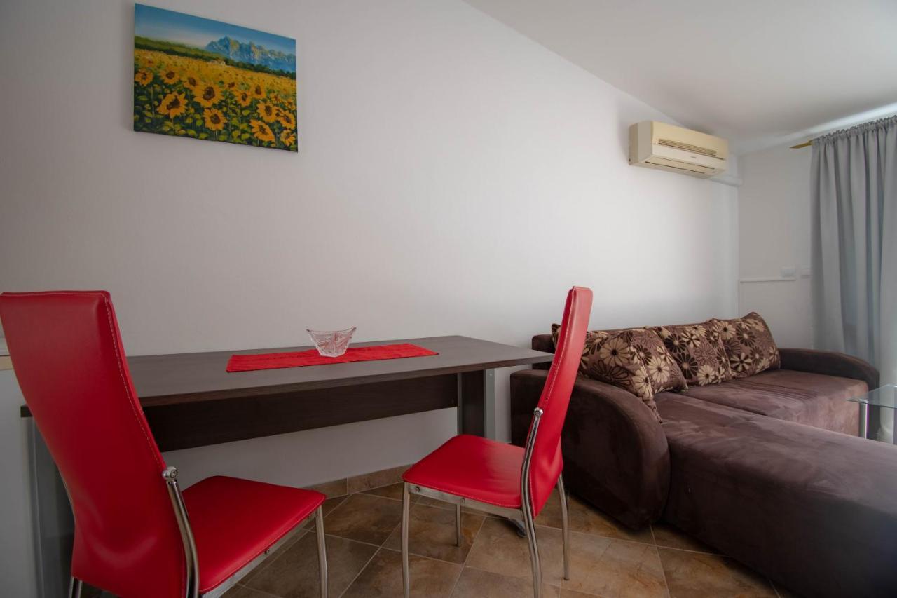 Apartments Betty Borik Rovinj Luaran gambar