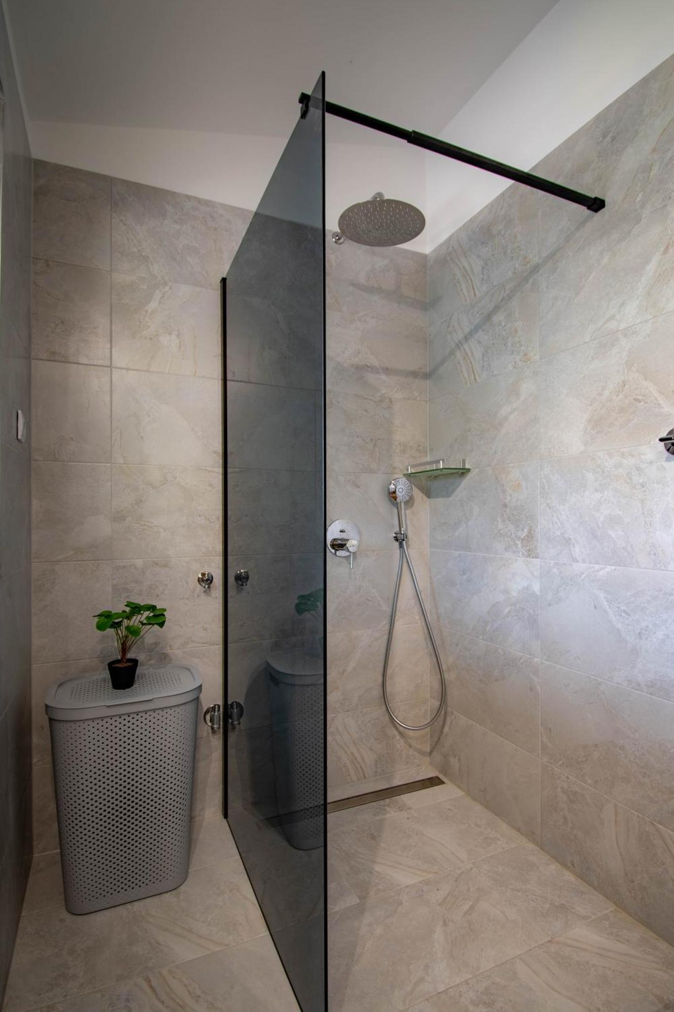 Apartments Betty Borik Rovinj Luaran gambar