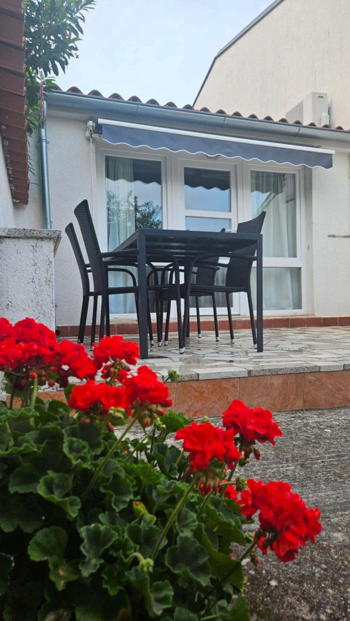 Apartments Betty Borik Rovinj Luaran gambar