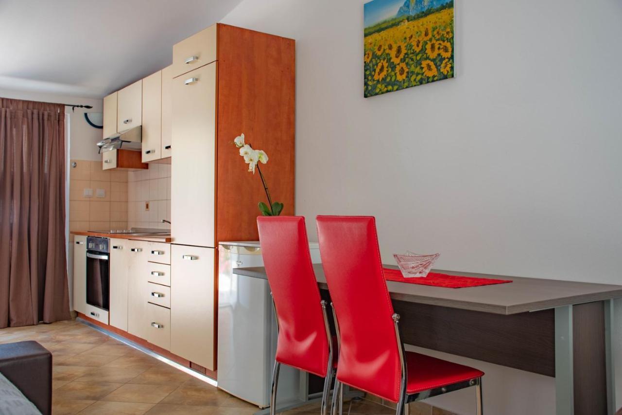 Apartments Betty Borik Rovinj Luaran gambar